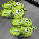 Sandália Mike Wazowski Monsters S/A – Estilo Crocs, Antiderrapante e Respirável para Verão