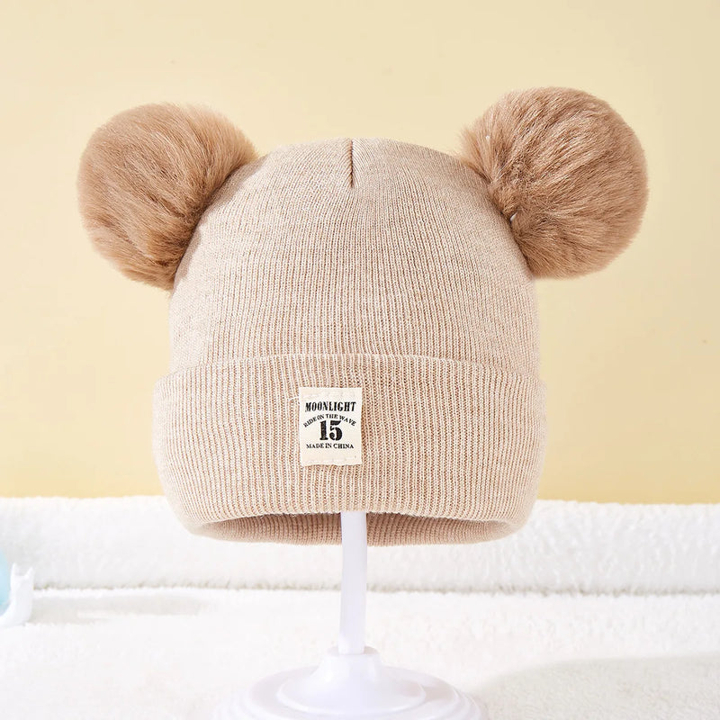 Gorro Infantil com Pompom – Quentinho e Confortável para Bebês de 0 a 3 Anos